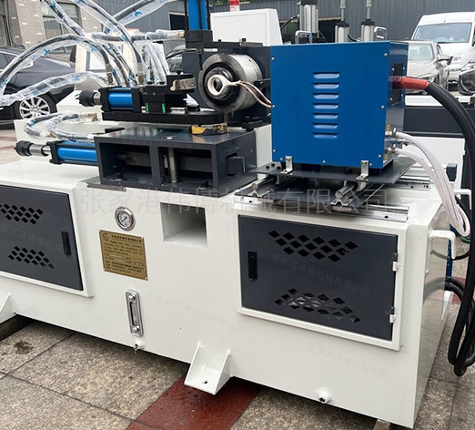 营口Semi-automatic sealing machine